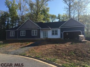 137 Scarlet Oak Cir, State College, PA 16803