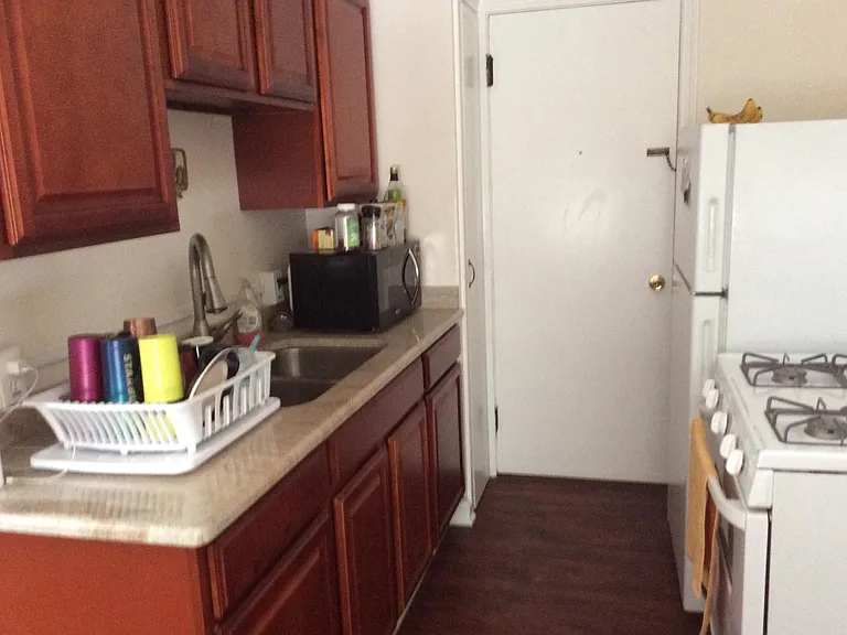 15127 Lake Ave #104 — Photo 4