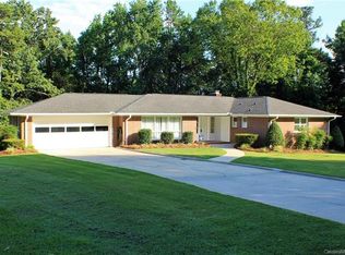 113 Evandale Rd, Kannapolis, NC 28081