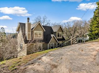 971 Nadelhorn Dr, Lake Arrowhead, CA 92352