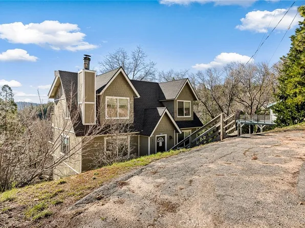 971 Nadelhorn Dr, Lake Arrowhead, CA 92352