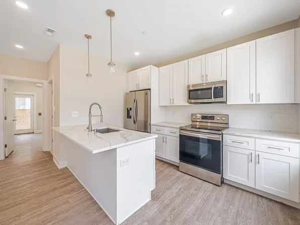 2156 N Darien St #A, Philadelphia, PA 19122