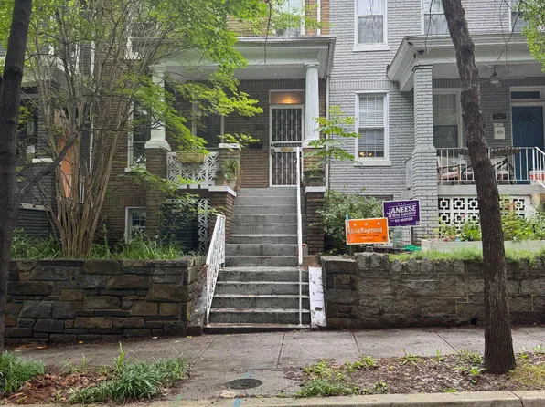 749 Princeton Pl NW, Washington, DC 20010