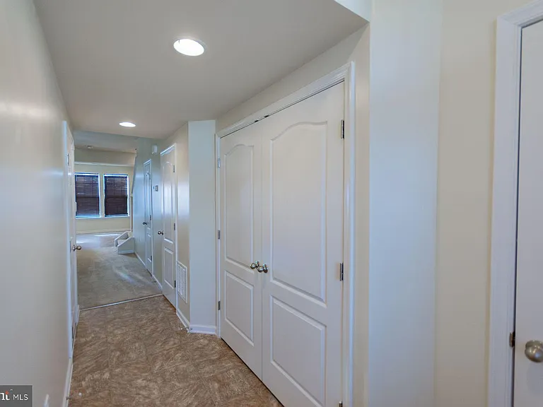 132 Oflannery Ct — Photo 8