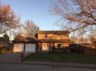2710 Wendell Dr, Hastings, NE 68901