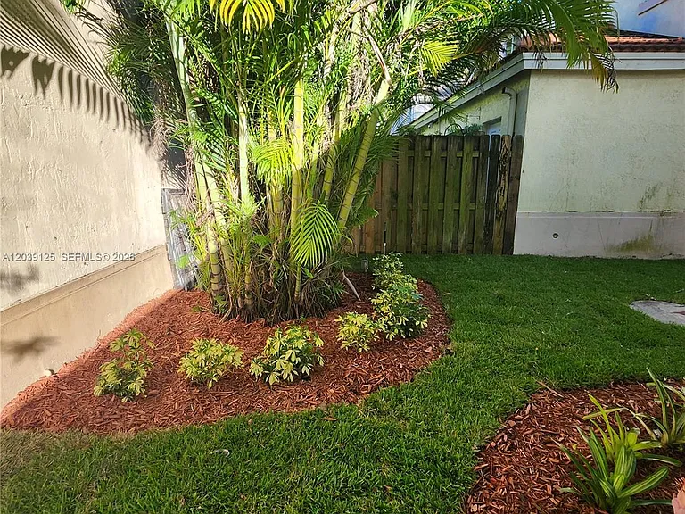 11281 Reveille Rd — Photo 31