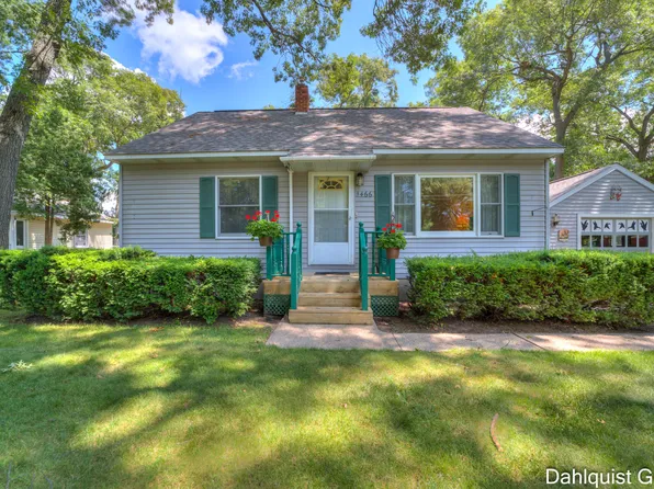 1466 Linden St, Muskegon, MI 49445