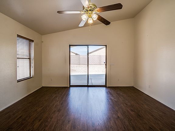 4th image of 15968 W Vogel Ave