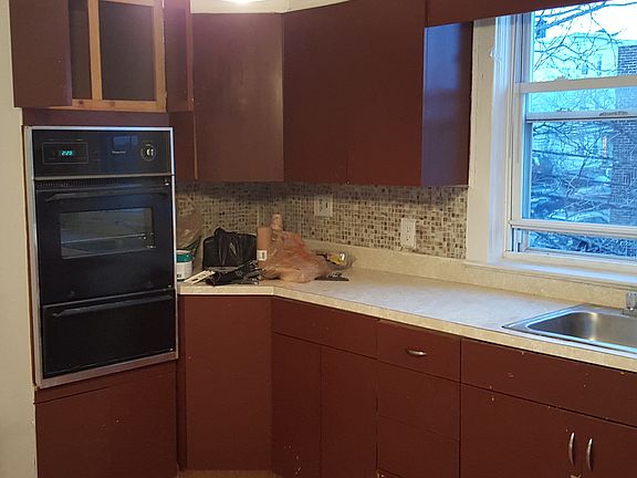 3rd image of 50 Alder St #1