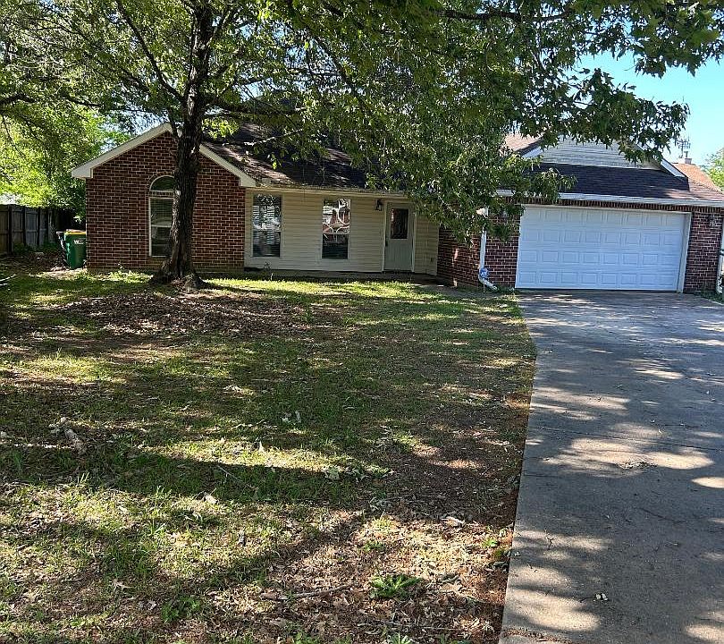 1st image of 2815 Villa Venezia Ct