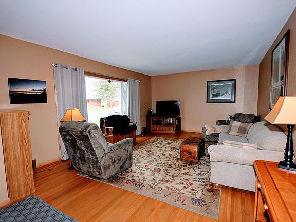 4th image of 1021 Jefferson Pl