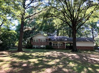 915 Farris Rd, Conway, AR 72034