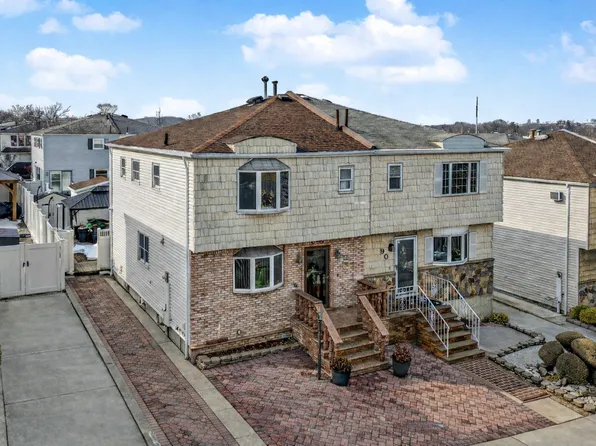 94 Getz Avenue image 1 of 31