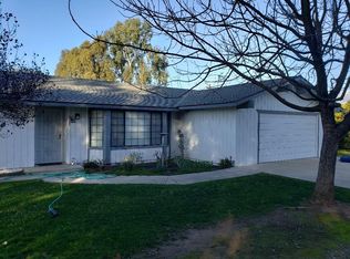 3557 N Indianola Ave, Sanger, CA 93657