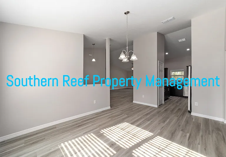 9892 SW 189th Cir — Photo 11