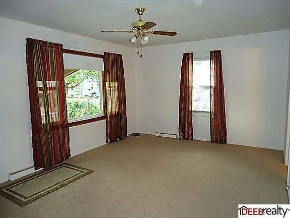 4th image of 5315 Holmes St