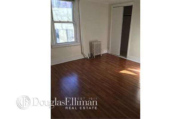 Rented by Douglas Elliman | media 26