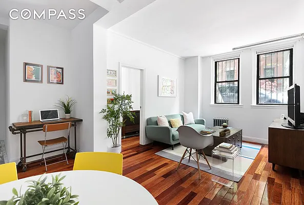 Sold by Compass | media 1