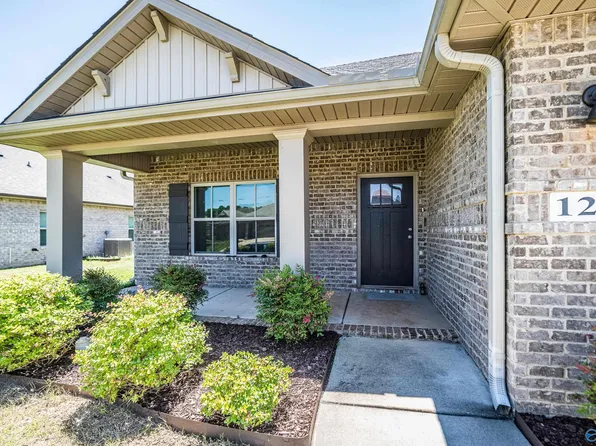 128 Caspian Ln, Meridianville, AL 35759