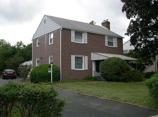 24 Upland Rd, Havertown, PA 19083