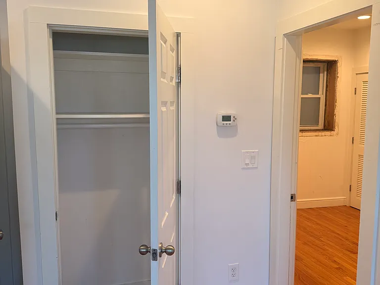 102 Pearl St — Photo 11