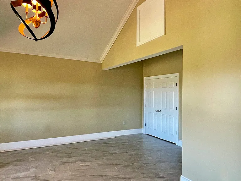 1676 Locust Grove Church Rd — Photo 24