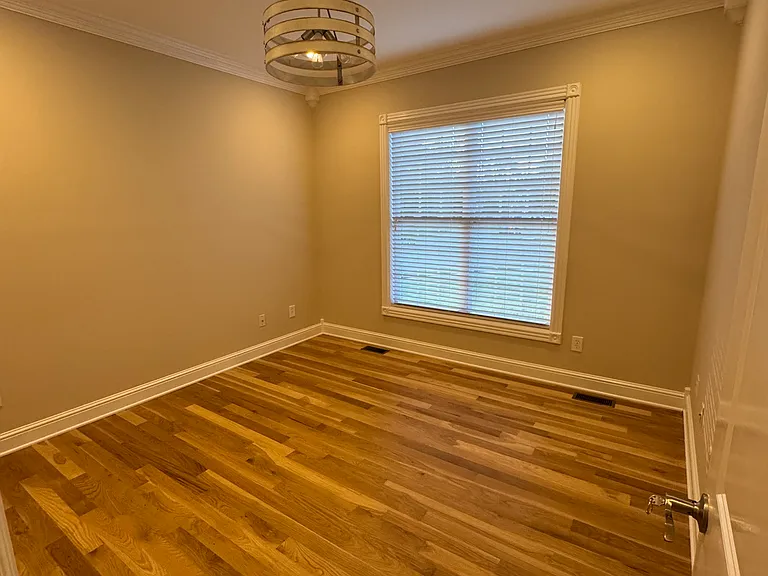 1731 Bellshire Way — Photo 4