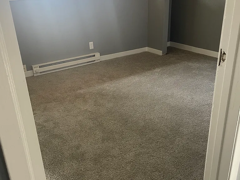 303 NW Cary St #303 — Photo 13