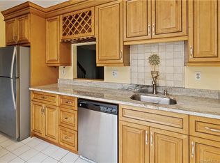 123 Old Belden Hill Rd APT 15, Norwalk, CT 06850