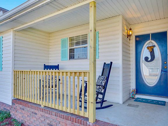 4th image of 4406 Kings Lake Ct