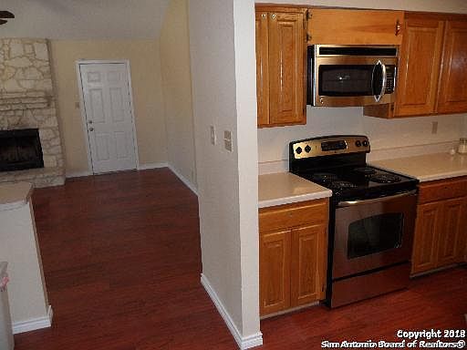4th image of 138 Bluebonnet Cir