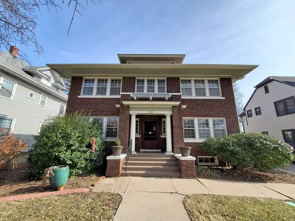 932 N Spaulding Ave, Wichita, KS 67203