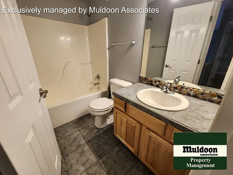 286 W Del Ray Dr — Photo 13