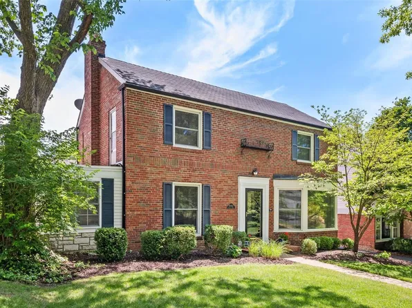 8002 Walinca Ter, Saint Louis, MO 63105