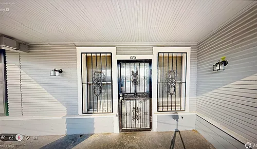 1075 Kney St Photo 1
