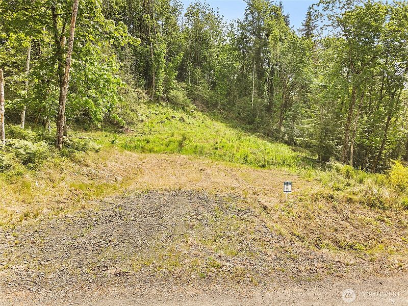 4th image of 171 E Cascara Cove Lane