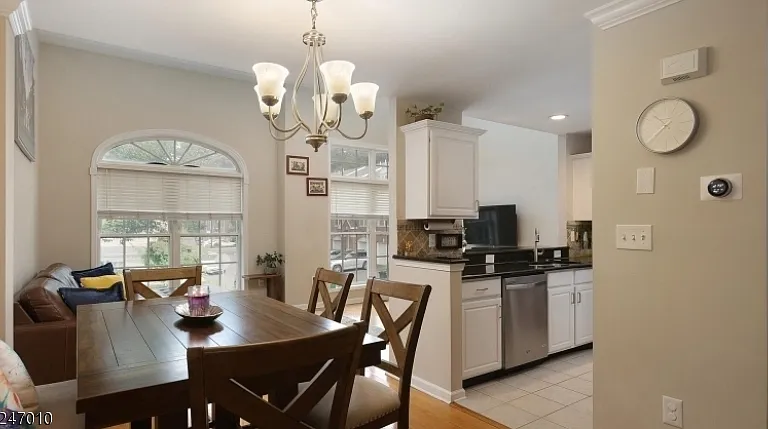 107 Donato Cir — Photo 6