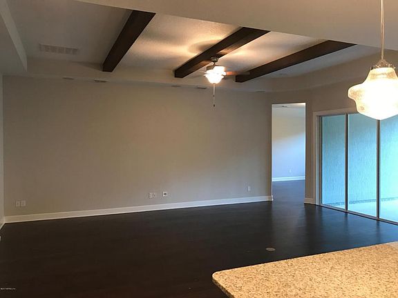 3rd image of 346 Appaloosa Ave