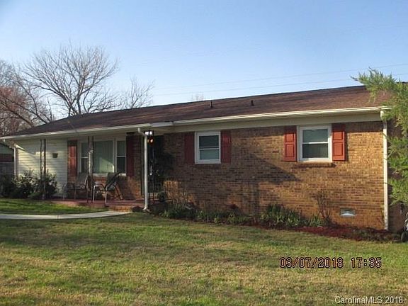 2nd image of 2422 Judith Ave