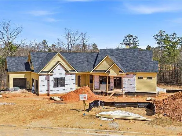 39 Sweet Rose Ct, Newnan, GA 30265