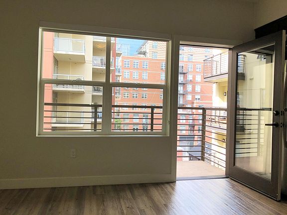 3rd image of 456 10th Ave #209
