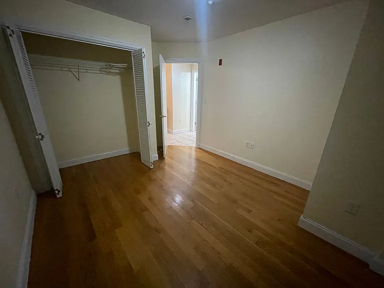 90 Westland Ave #21 — Photo 10