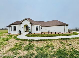 611 Horan Ln, Springfield, KY 40069