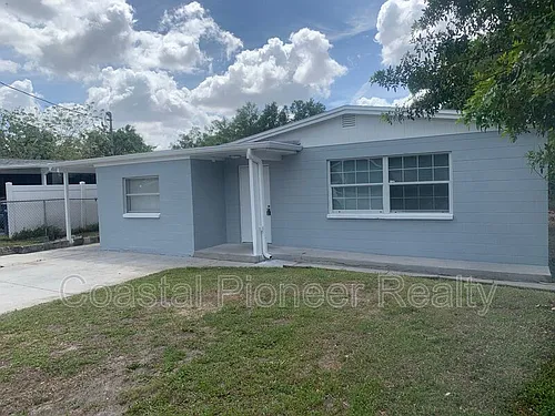 3715 E Idlewild Ave Photo 1