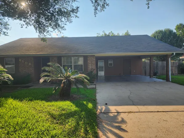 6104 Deerfield Dr, Alexandria, LA 71301