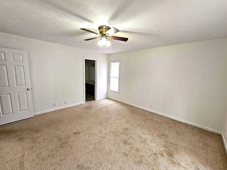 4925 Bear Bluff Rd — Photo 13