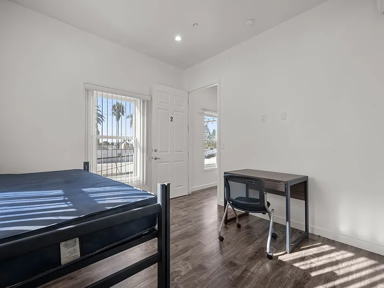 2649 S Ellendale Pl — Photo 19