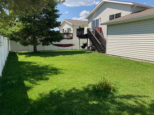 2 bed, 900 sqft, $1,800 — Photo 4