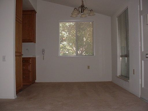 3rd image of 19222 Ave Of The Oaks Unit F