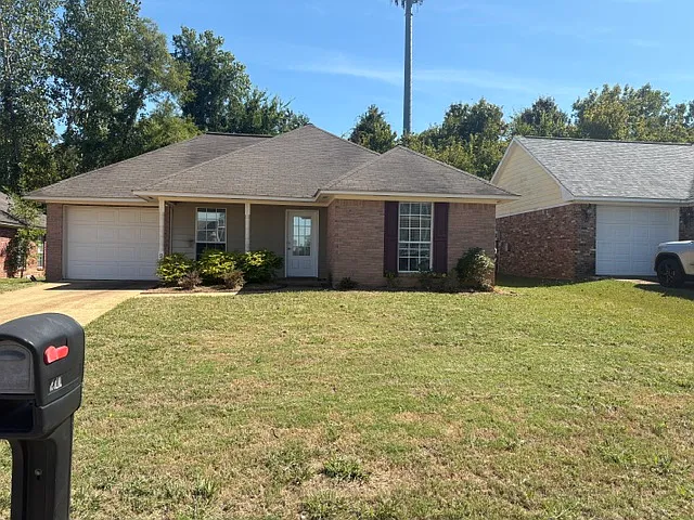 211 John Wesley Dr